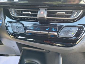 TOYOTA - C-HR 1.8 Hybrid E-CVT Business (19 di 21)