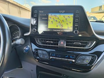 TOYOTA - C-HR 1.8 Hybrid E-CVT Business (20 di 21)