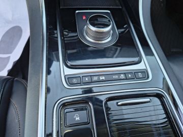 JAGUAR - XE 2.0 D 180 CV aut. Prestige (11 di 20)