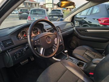 MERCEDES - B 200 CDI Premium (6 di 15)