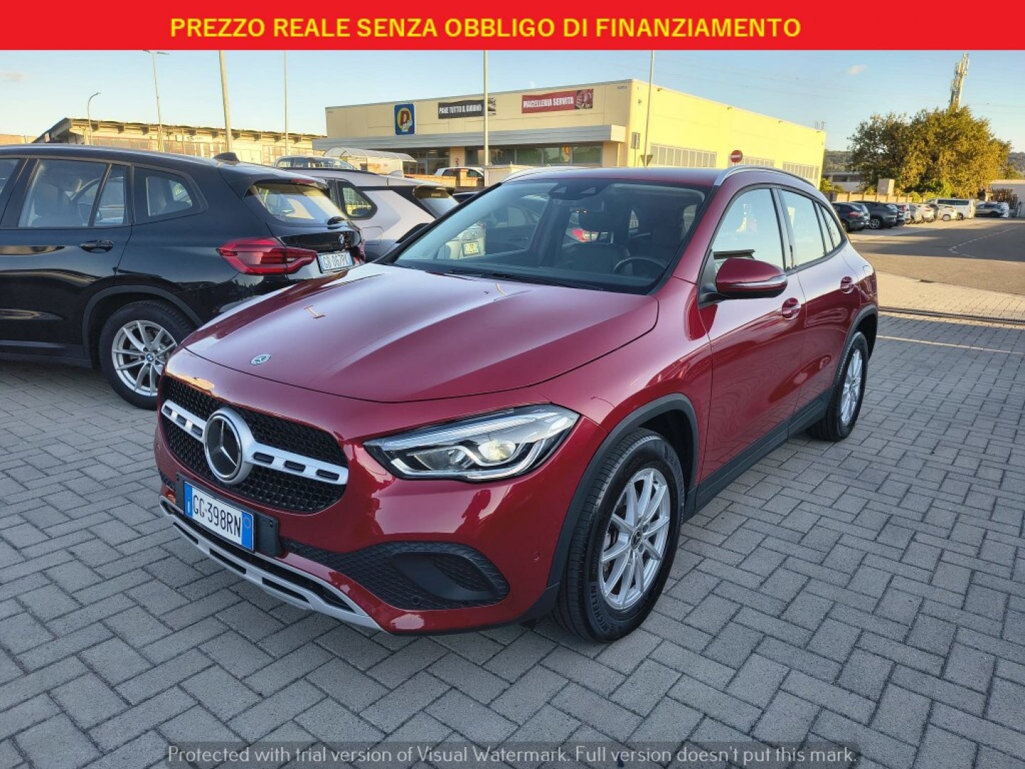 MERCEDES GLA