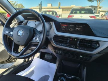 BMW - 116i 5p. Msport Exterior (17 di 18)