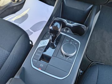 BMW - 116i 5p. Msport Exterior (18 di 18)