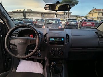 ISUZU - D-Max 2.5 Crew Cab Satellite 4WD (13 di 17)