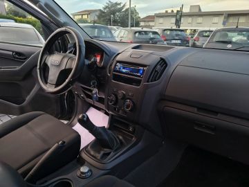 ISUZU - D-Max 2.5 Crew Cab Satellite 4WD (14 di 17)