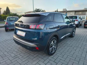 PEUGEOT - 3008 BlueHDi 130 S&S EAT8 Allure (4 di 23) PEUGEOT - 3008 BlueHDi 130 S&S EAT8 Allure (4 di 23)