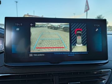 PEUGEOT - 3008 BlueHDi 130 S&S EAT8 Allure (14 di 23) PEUGEOT - 3008 BlueHDi 130 S&S EAT8 Allure (14 di 23)