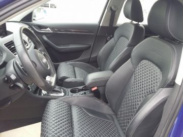 AUDI - Q3 RS 2.5 TFSI quattro S tronic (6 di 15) AUDI - Q3 RS 2.5 TFSI quattro S tronic (6 di 15)