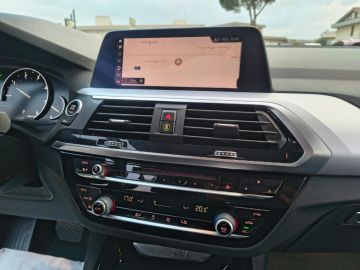 BMW - X3 xDrive20d Business Advantage (15 di 22)