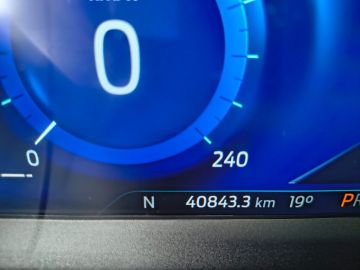 FORD - Kuga 2.5 Plug In Hybrid 225 CV CVT 2WD ST-Line (12 di 21)