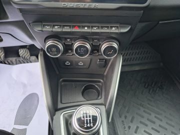 DACIA - Duster 1.5 Blue dCi 8V 115 CV 4x4 Prestige (12 di 22)
