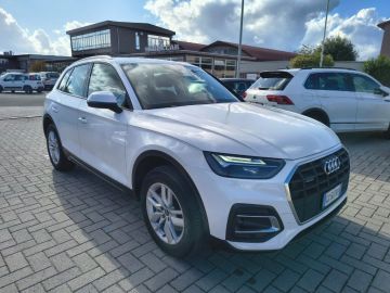 AUDI - Q5 50 TFSI e quattro S tronic Business (3 di 23)