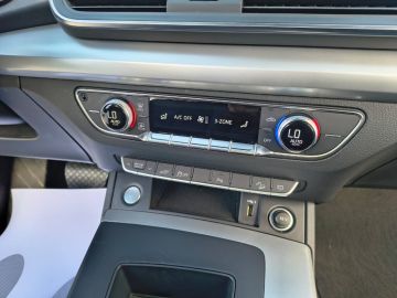 AUDI - Q5 50 TFSI e quattro S tronic Business (21 di 23)