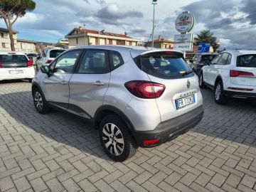 RENAULT - Captur dCi 8V 90 CV Start&Stop Energy Zen (5 di 18)
