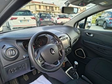 RENAULT - Captur dCi 8V 90 CV Start&Stop Energy Zen (8 di 18)