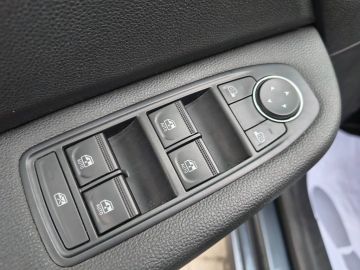 RENAULT - Clio Full Hybrid E-Tech 140 CV 5 porte Business (16 di 21)