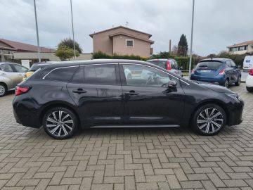 TOYOTA - Corolla Touring Sports 2.0 Hybrid Style (6 di 24)