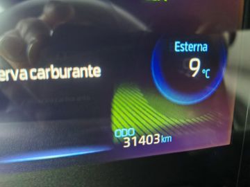 TOYOTA - Corolla Touring Sports 2.0 Hybrid Style (11 di 24)