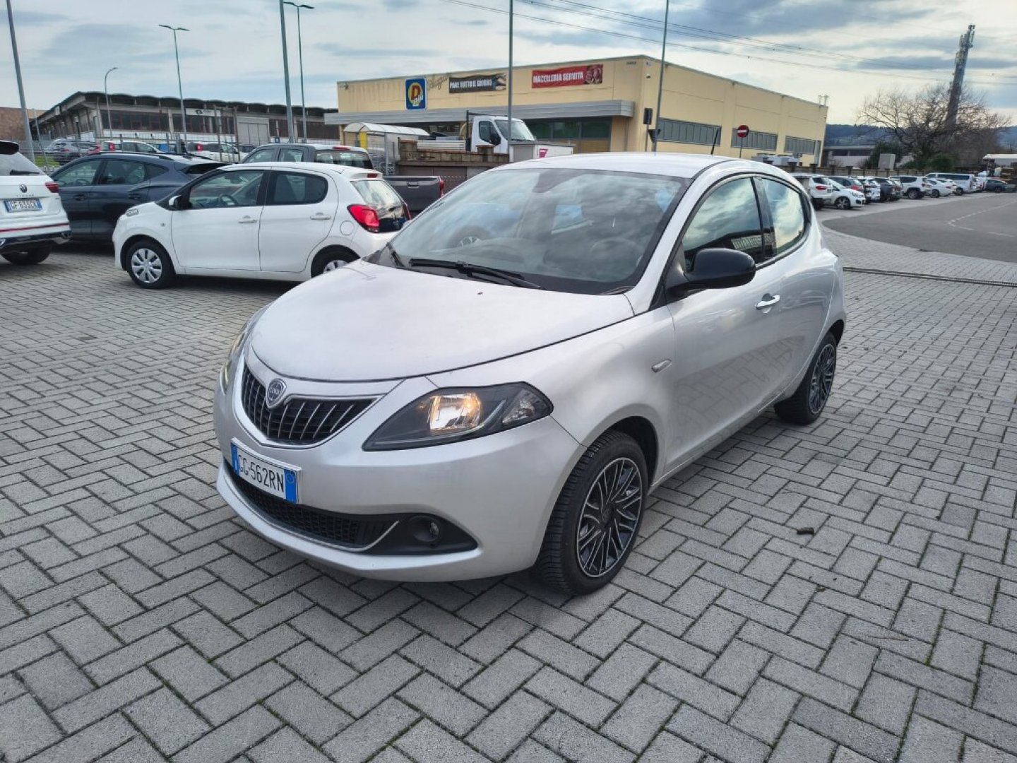 LANCIA - Ypsilon 1.0 FireFly 5 porte S&S Hybrid Ecochic Gold