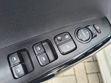 KIA - Picanto 1.0 12V 5 porte Style (13 di 19)