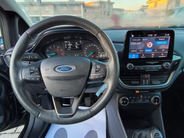 FORD - Fiesta 1.0 Ecoboost Hybrid 125 CV 5 porte Titanium (11 di 18)