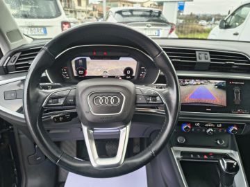 AUDI - Q3 35 TDI S tronic Business (9 di 19)