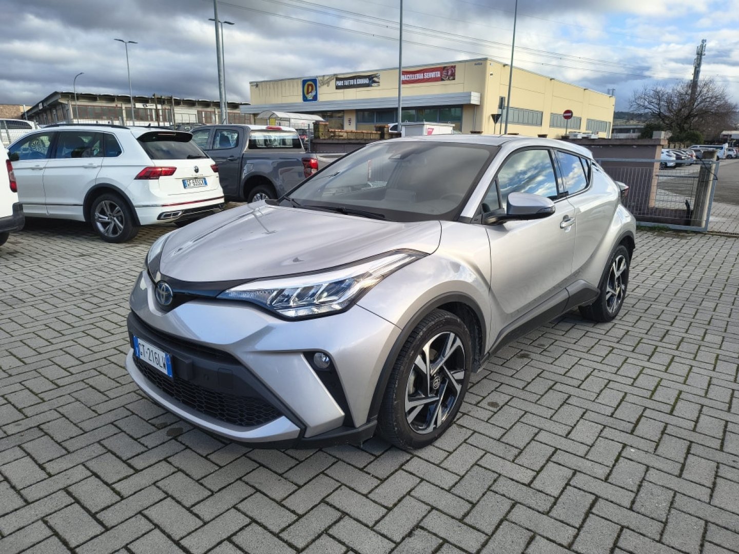 TOYOTA C-HR 2.0 Hybrid E-CVT Morebusiness