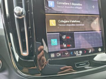 VOLVO - XC40 B4 AWD automatico Plus Dark (19 di 25)