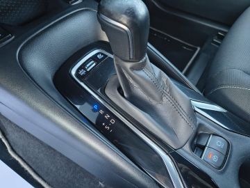 TOYOTA - Corolla 2.0 Hybrid Business (14 di 21)