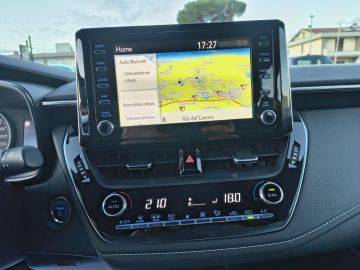 TOYOTA - Corolla 2.0 Hybrid Business (19 di 21)