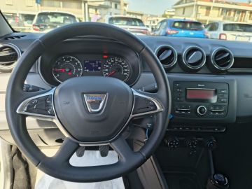 DACIA - Duster 1.5 Blue dCi 8V 115 CV 4x4 Essential (9 di 19)