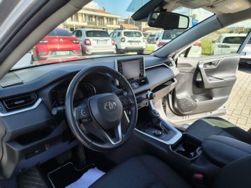 TOYOTA - RAV4 2.5 HV (222CV) E-CVT AWD-i Business (9 di 25)