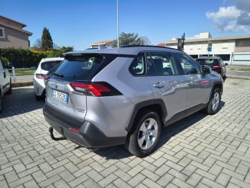 TOYOTA - RAV4 2.5 HV (222CV) E-CVT AWD-i Business (4 di 26)