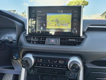 TOYOTA - RAV4 2.5 HV (222CV) E-CVT AWD-i Business (21 di 26)