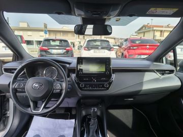 TOYOTA - Corolla Touring Sports 1.8 Hybrid Business (18 di 21)