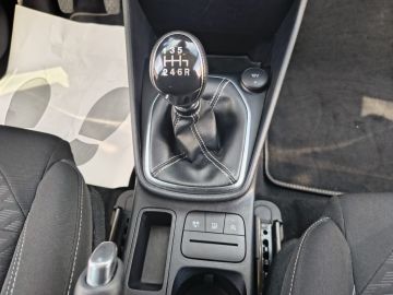 FORD - Fiesta 1.0 Ecoboost Hybrid 125 CV 5 porte Titanium (15 di 20)