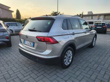 VOLKSWAGEN - Tiguan 2.0 TDI Business BMT (3 di 17)