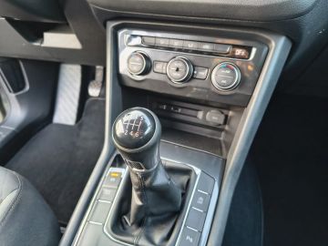 VOLKSWAGEN - Tiguan 2.0 TDI Business BMT (13 di 17)