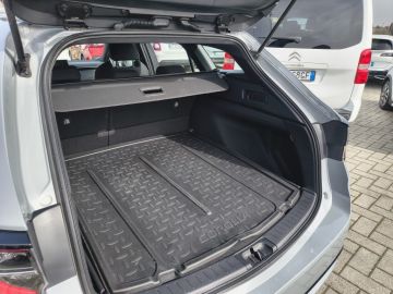 TOYOTA - Corolla Touring Sports 1.8 Hybrid Business (6 di 21)