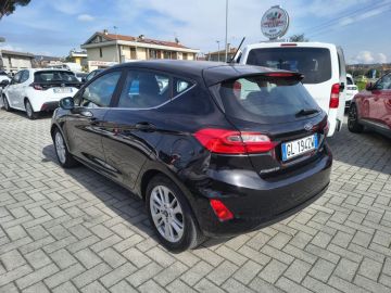 FORD - Fiesta 1.0 Ecoboost Hybrid 125 CV 5 porte Titanium (4 di 20)