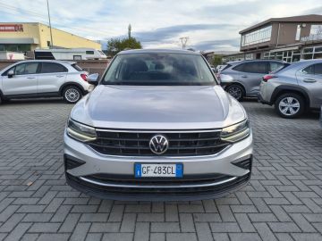 VOLKSWAGEN - Tiguan 2.0 TDI 150 CV SCR DSG Life (2 di 14)