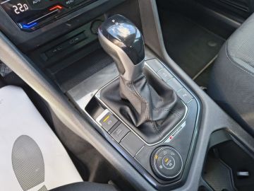 VOLKSWAGEN - Tiguan 2.0 TDI 150 CV SCR DSG 4MOTION Life (11 di 20)