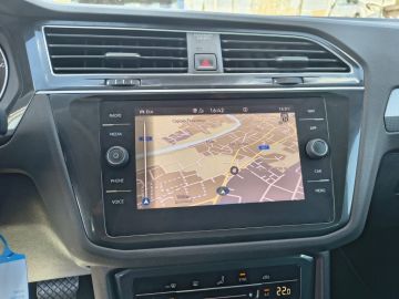 VOLKSWAGEN - Tiguan 2.0 TDI 150 CV SCR DSG 4MOTION Life (15 di 20)