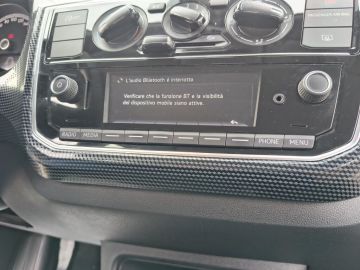 VOLKSWAGEN - 1.0 5p. move  BlueMotion Technology (13 di 17)