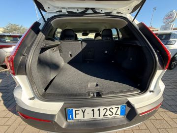VOLVO - XC40 D3 AWD Geartronic Momentum (9 di 15)