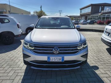 VOLKSWAGEN - Tiguan 2.0 TDI 150 CV SCR DSG Elegance (2 di 25)