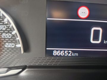 PEUGEOT - 2008 BlueHDi 130 S&S EAT8 Allure (10 di 20)