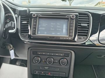 VOLKSWAGEN - Maggiolino Cabrio 1.2 TSI BMT Design (19 di 21)