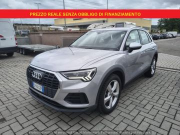 AUDI - Q3 35 TDI quattro S tronic Business (1 di 19)