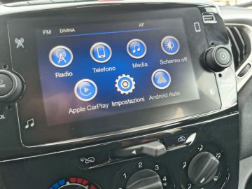 LANCIA - Ypsilon 1.0 FireFly 5 porte S&S Hybrid Gold (11 di 17)